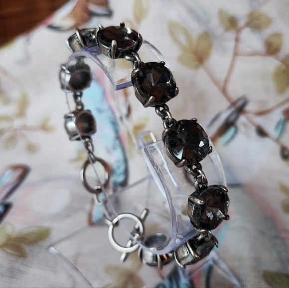 Round Faceted Prong Set Clear Rhinestone Oxidized Brass Color Setting Bracelet - Picture 14 of 14
